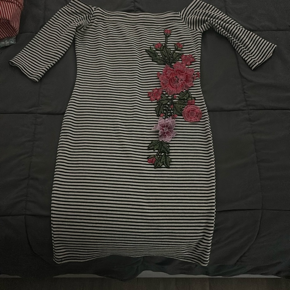 Ribbed Black and White Striped Floral Tigjt dress